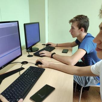 Zajęcia w technikum informatycznym